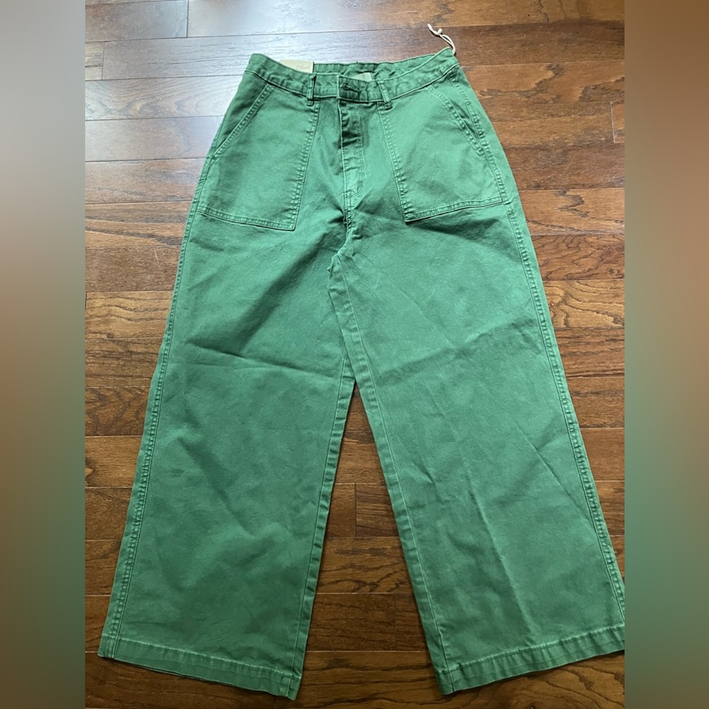 Crop pants
